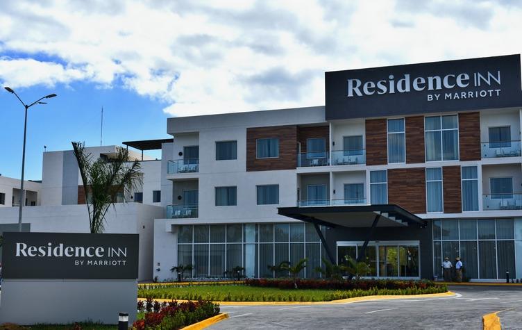 Residence Inn By Marriott Cancun Hotel Zone Exterior foto